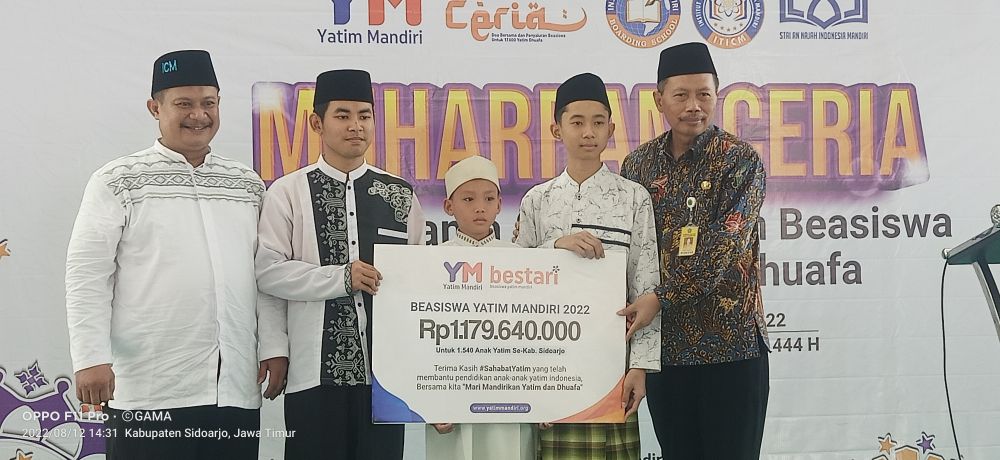 Yatim Mandiri salurkan beasiswa untuk yatim dhuafa