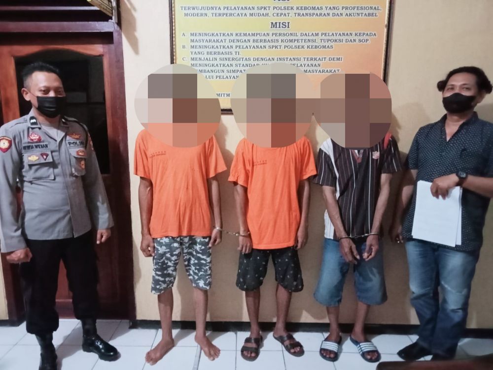 Tersangka diamankan Polisi Gresik beserta barang buktinya