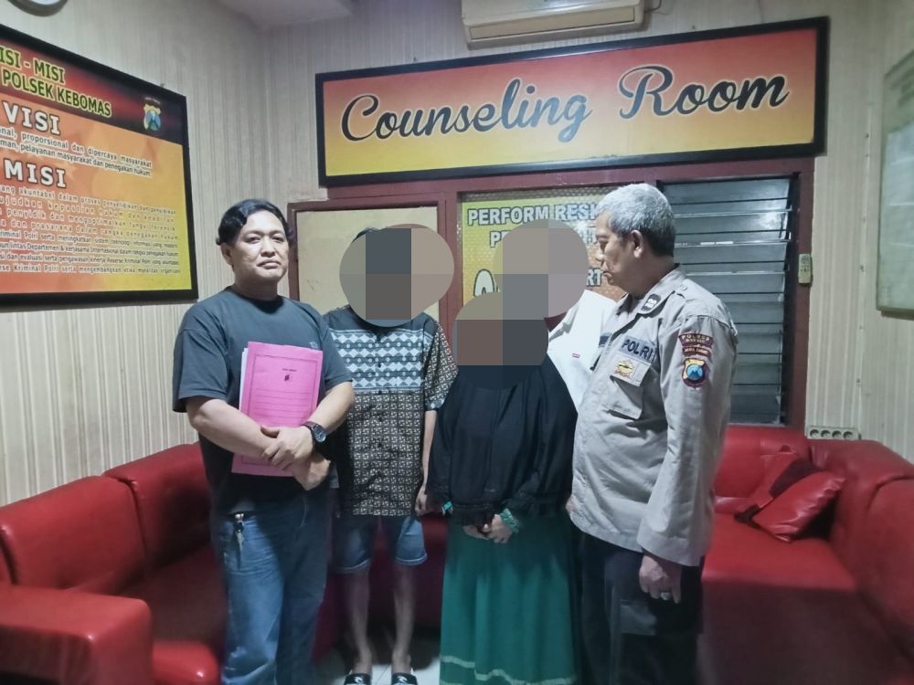 Tersangka diamankan Polisi beserta barang buktinya