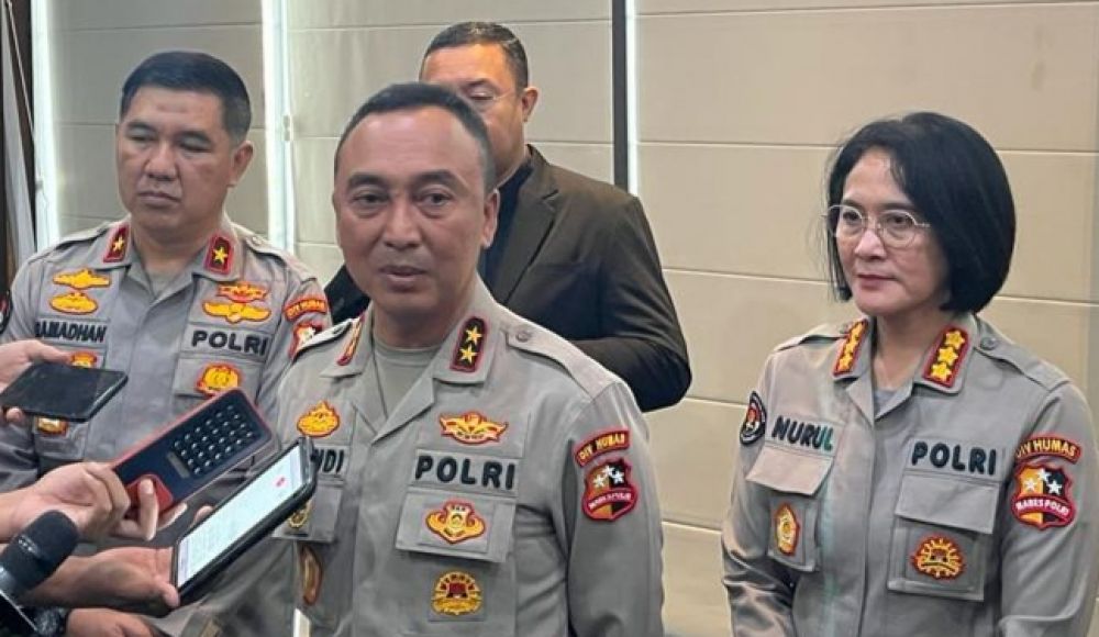 Kadiv Humas Polri Irjen Sandi Nugroho saat memberikan keterangan