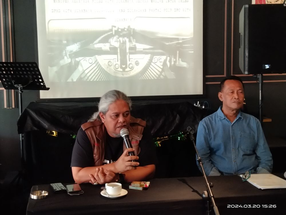 LSM MAKI korwil Jatim Heru Satriyo bersama caleg DPRD Kota Surabaya dapil 3 partai Gerindra Edy Sucipto