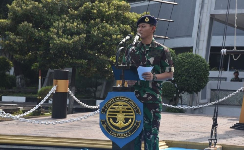 Kadisminper Lantamal V Letkol Laut (S) Dr. Arie Herumurti