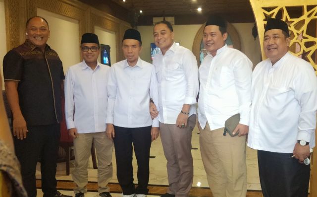 Walikota Surabaya Apresiasi Bendahara Ansor, Tuntaskan Ratusan Jama'ah Berangkat Umroh