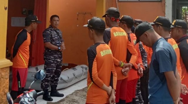 Lanal Tegal dan Basarnas Gabungan Terjun Dalam Pencarian Korban Tenggelam